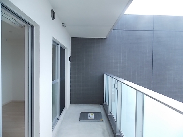 13/25 バルコニー