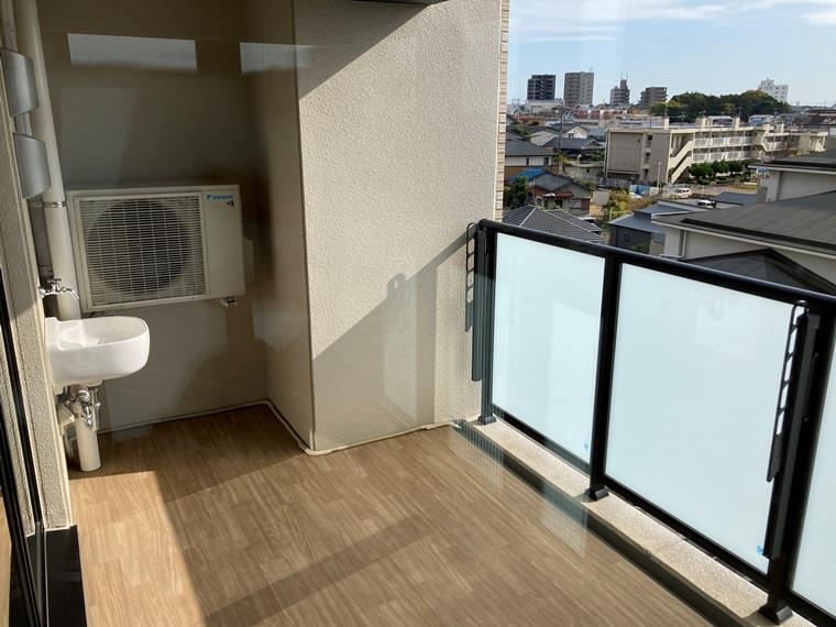 14/25 バルコニー