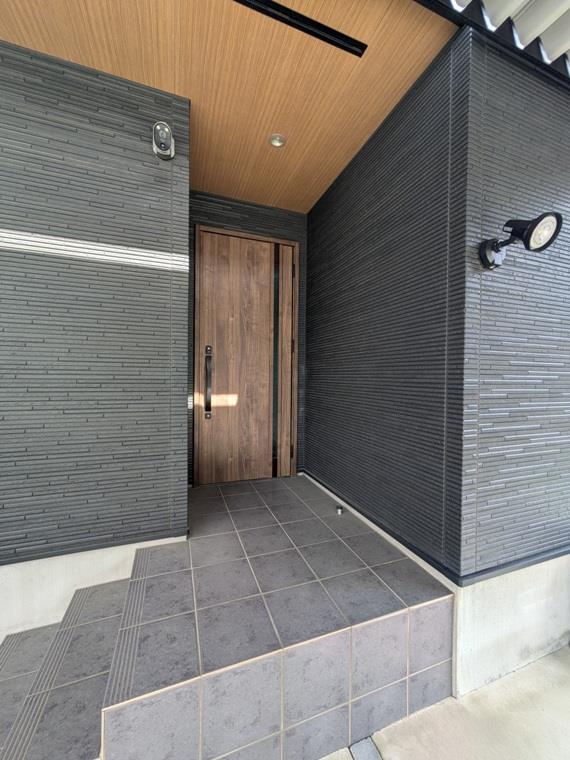 17/18 エントランス