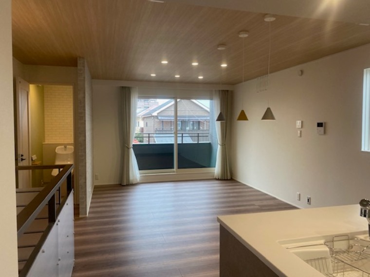 2/7 リビング/ダイニング