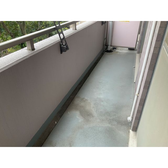 18/27 バルコニー