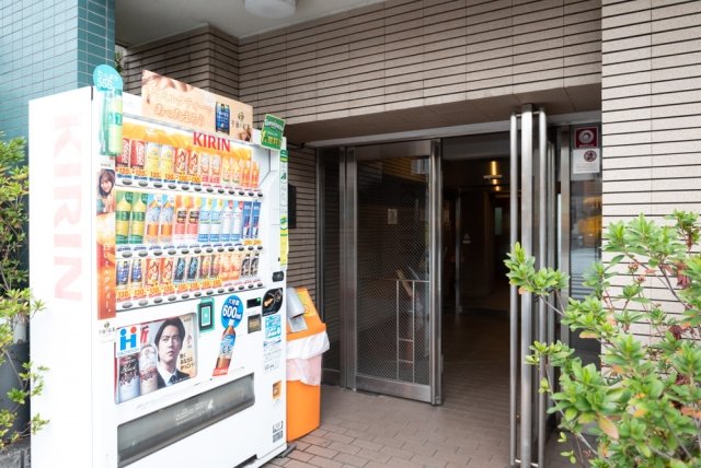 20/22 エントランス