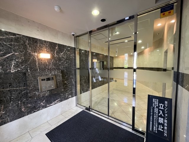 6/7 エントランス