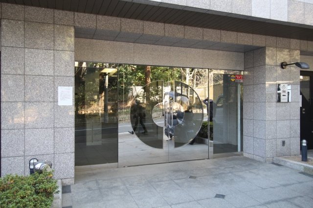 17/26 エントランス