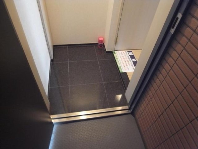 3/26 玄関