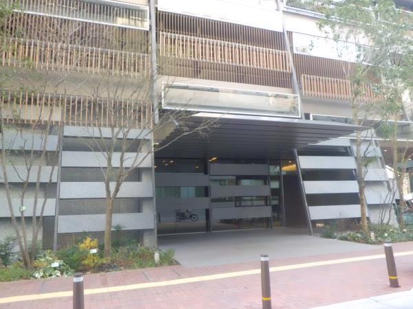 5/6 エントランス