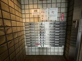 14/14 エントランス