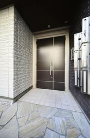 15/16 エントランス