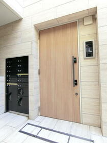 3/3 エントランス