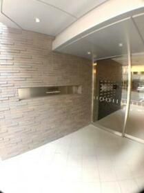 4/4 エントランス