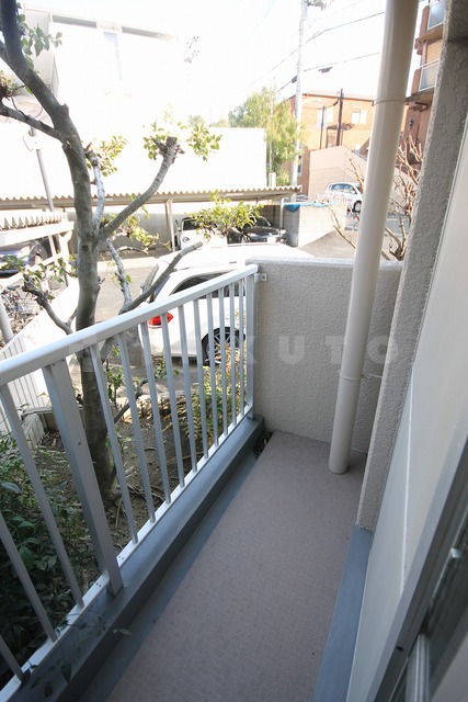 20/30 バルコニー