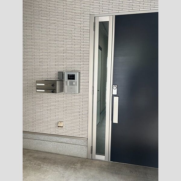 3/3 エントランス