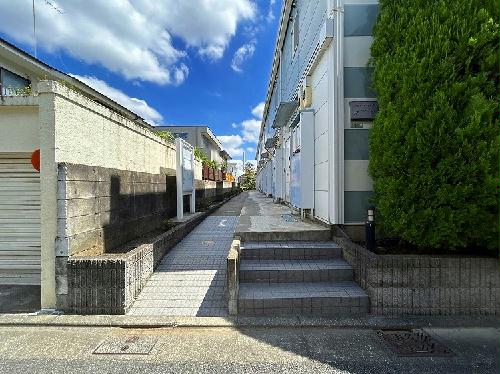 14/14 エントランス