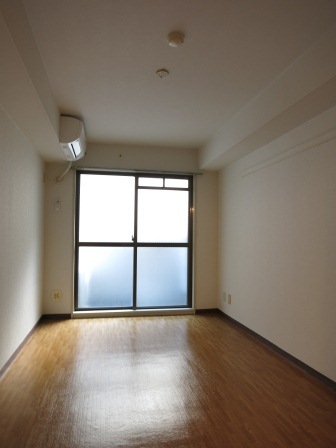 3/7 リビング/ダイニング