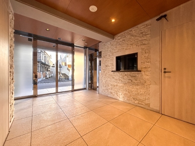 5/6 エントランス