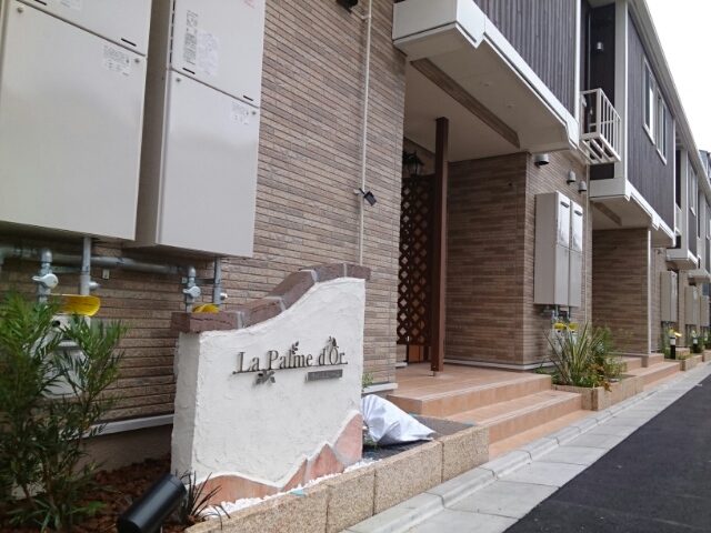 2/8 エントランス