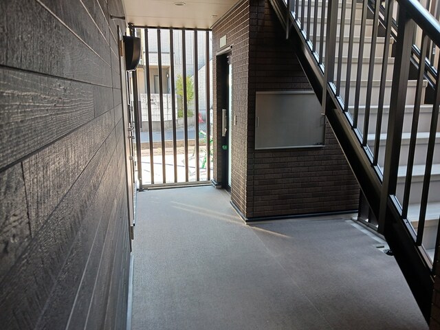 13/20 エントランス