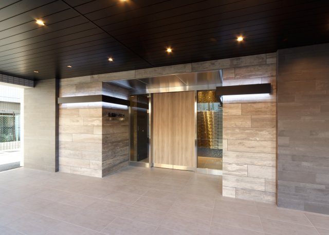 13/21 エントランス