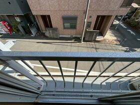 13/16 バルコニー