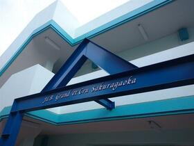 13/13 エントランス