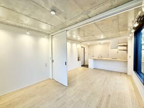 4/13 リビング/ダイニング