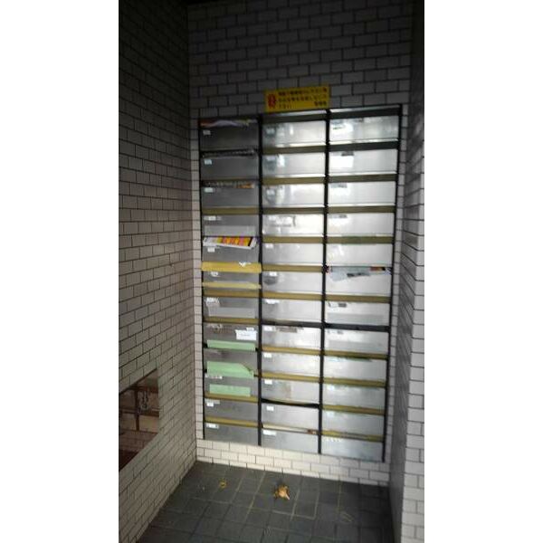 14/15 エントランス