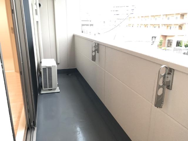 20/30 バルコニー