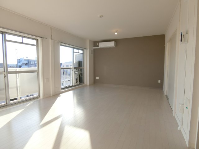 5/18 リビング/ダイニング