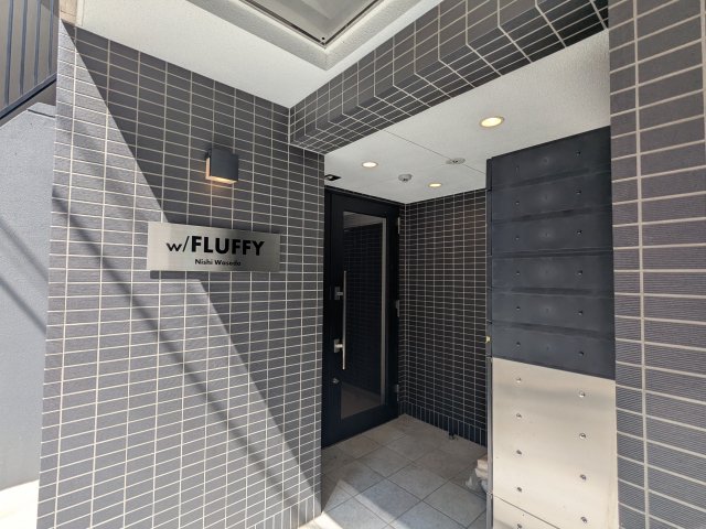 17/27 エントランス