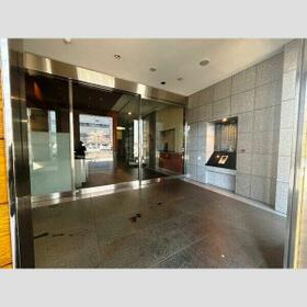 3/3 エントランス