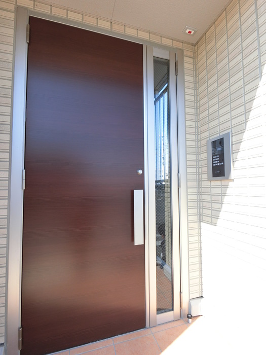 16/27 エントランス