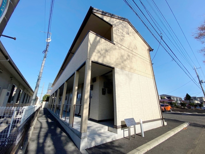 16/28 エントランス