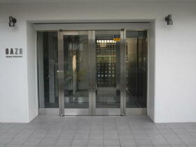 3/3 エントランス