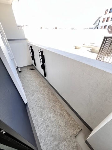 17/23 バルコニー