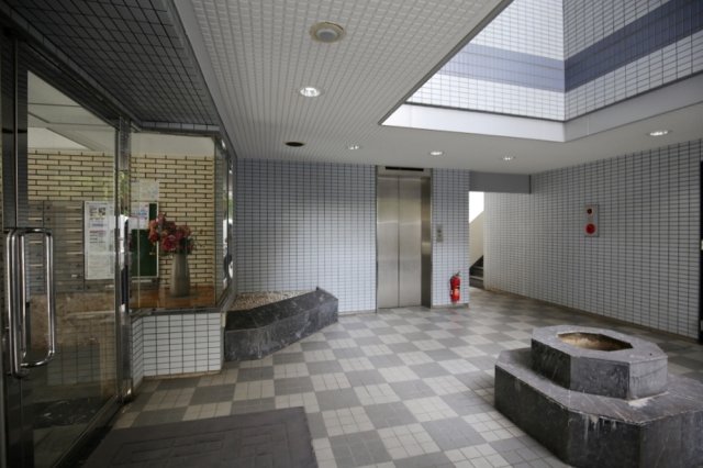 5/6 エントランス