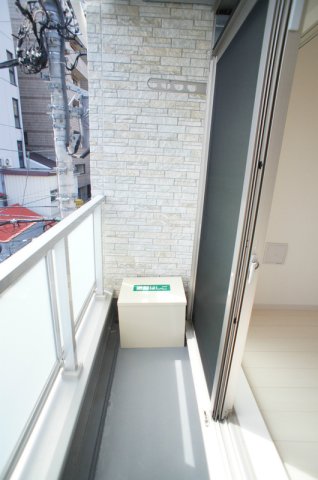 15/28 バルコニー