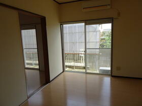 3/4 リビング/ダイニング