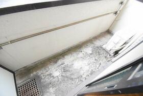 13/16 バルコニー