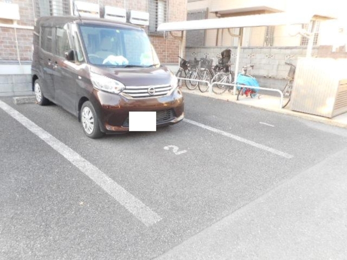 5/5 駐車場