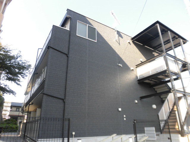 2/30 外観