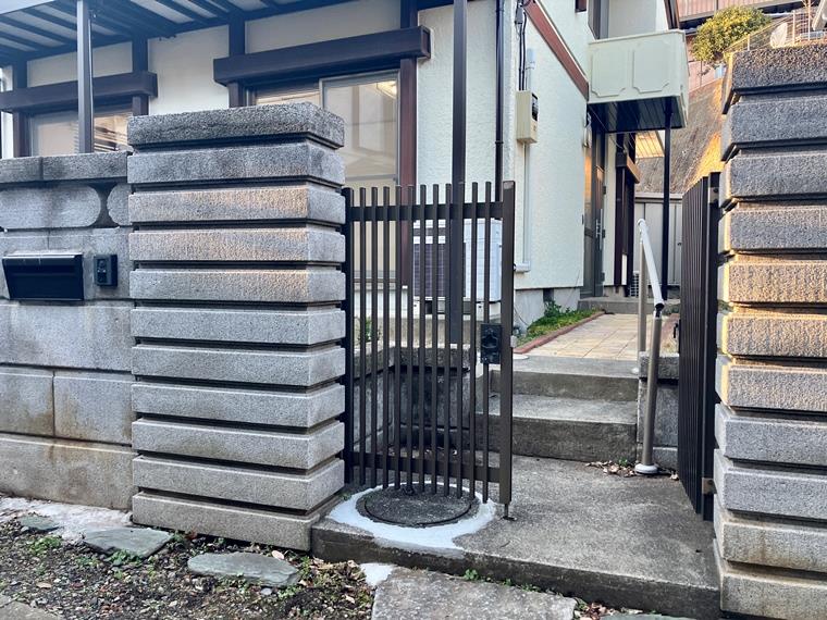 18/18 エントランス