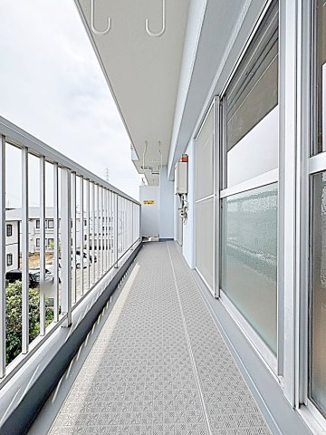 20/30 バルコニー