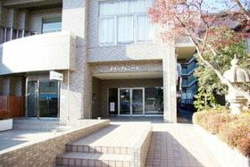 18/18 エントランス