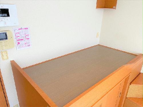 13/18 エントランス