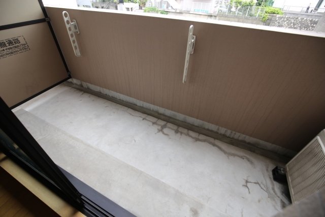 13/30 バルコニー