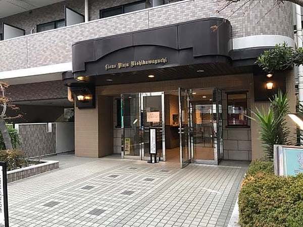 3/3 エントランス