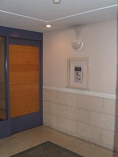 4/4 エントランス