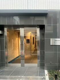 4/4 エントランス