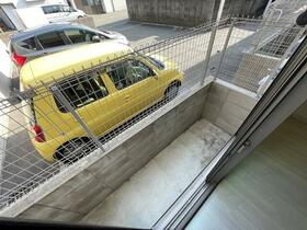 13/16 バルコニー