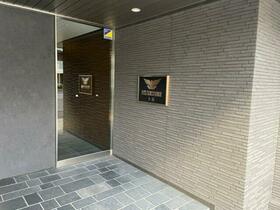 3/3 エントランス